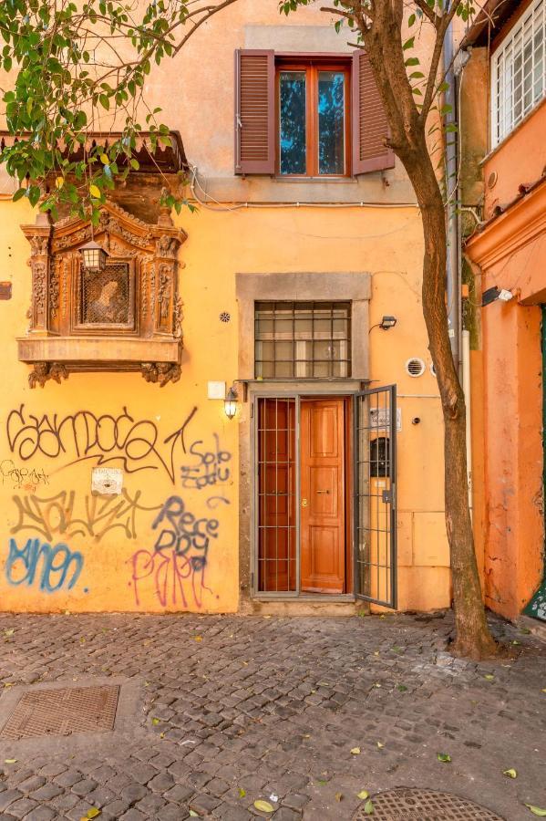 Old Trastevere Studio Rome Exterior photo